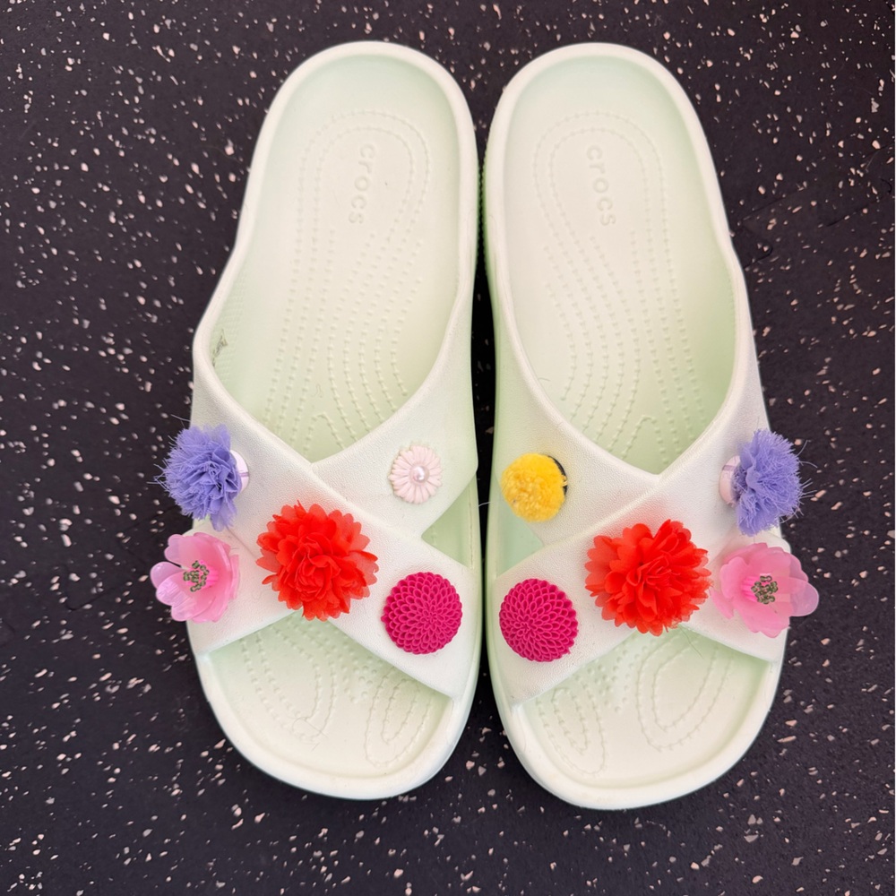 CROCS Mint Green Slide Sandals with Multicolor Flower Charm Jibbitz